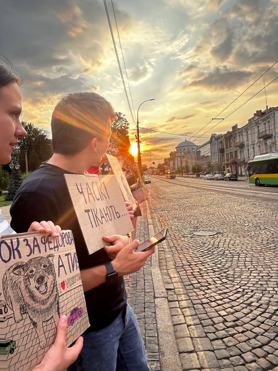Коли протест стає спектаклем для чужої аудиторії
