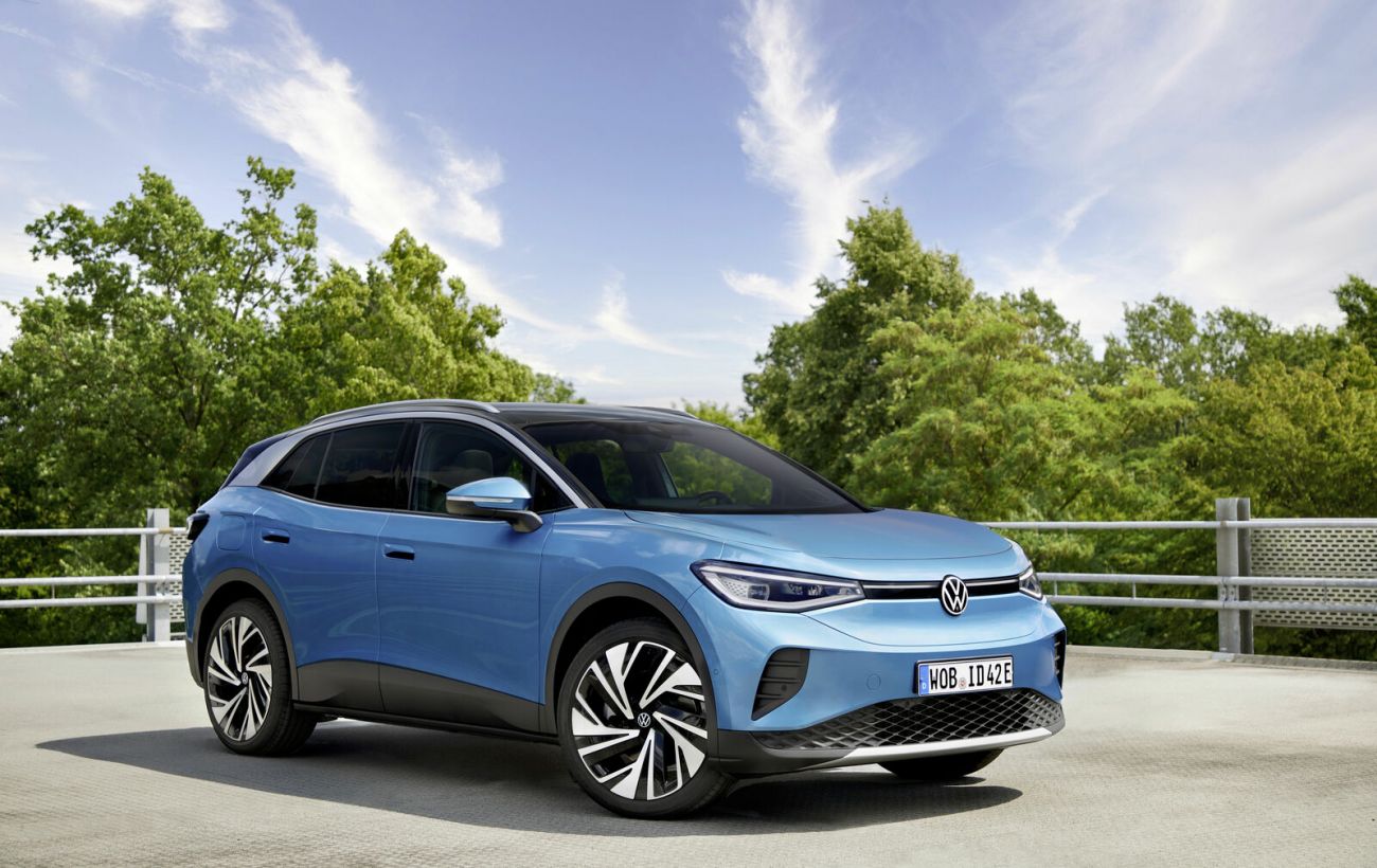 Українці масово купують "молоді" авто: що приховують продавці і чому це ризик