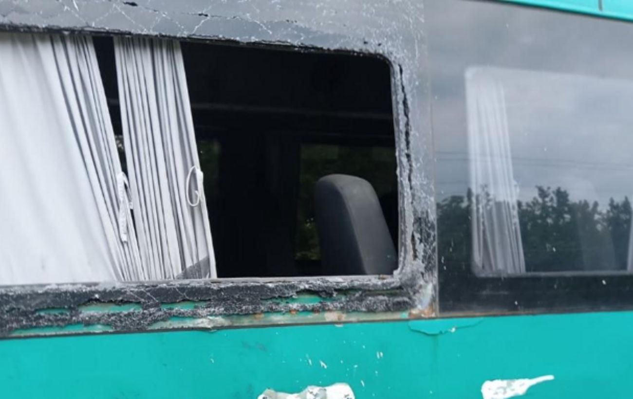 Російський дрон атакував евакуаційний автобус на Дніпропетровщині: що відомо