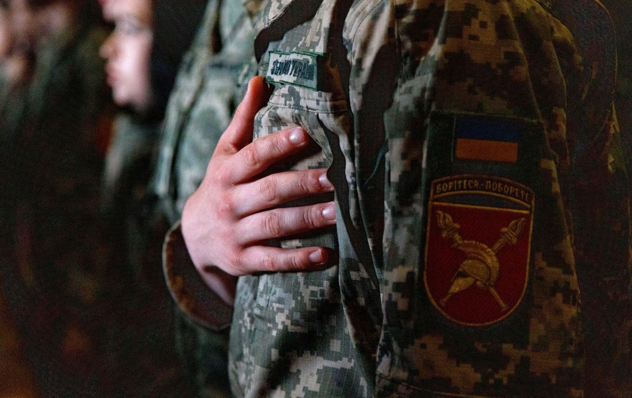 Контракт із ЗСУ: які є варіанти та що зі строком служби під час війни