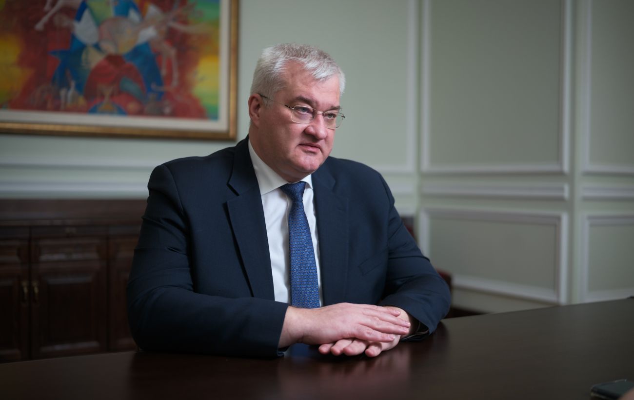 Щонайменше сім країн готові прийняти зустріч Зеленського і Путіна, - Сибіга