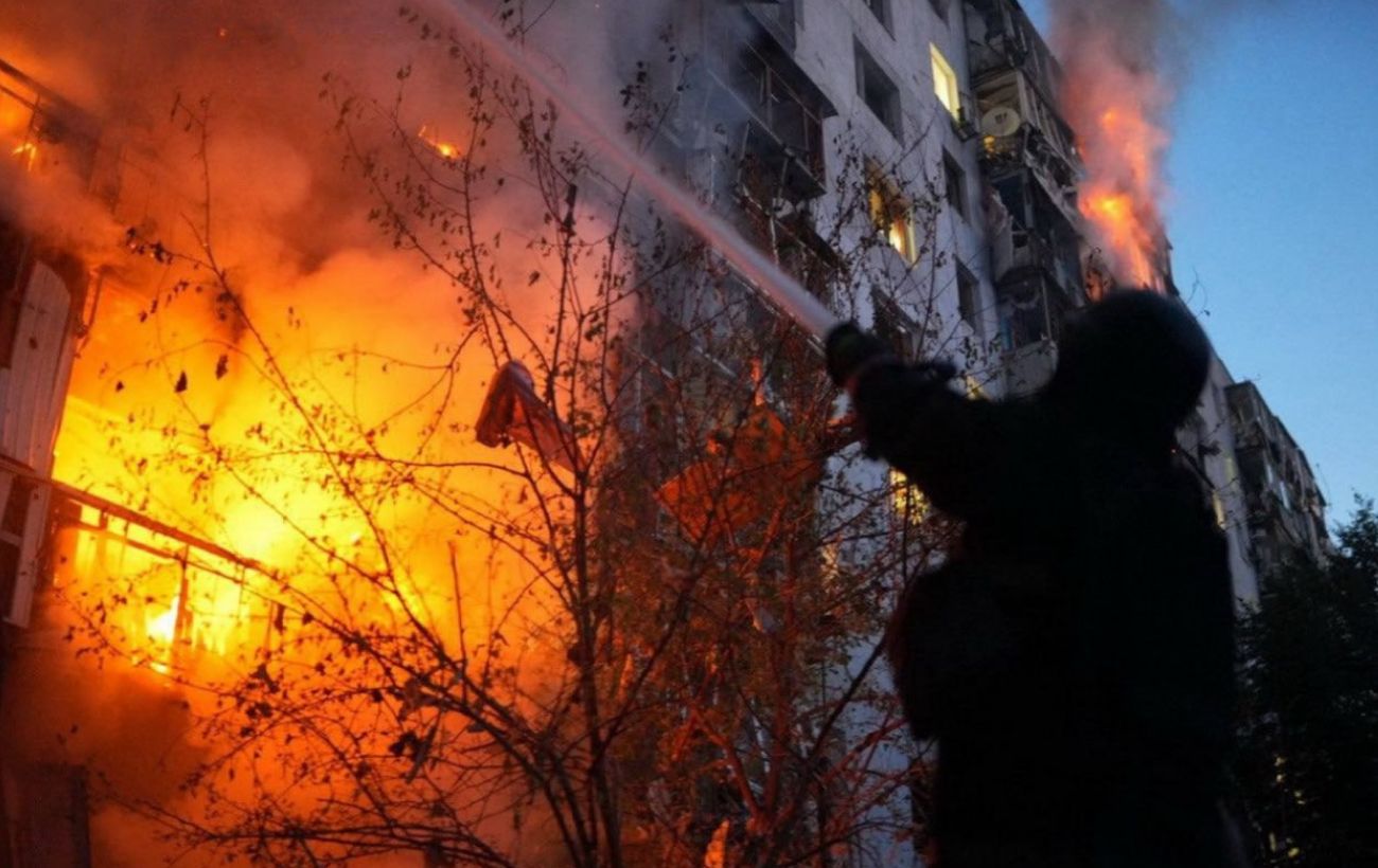 РФ била по будинках, десятки поранених: все про масовану атаку на Київ, область і Запоріжжя