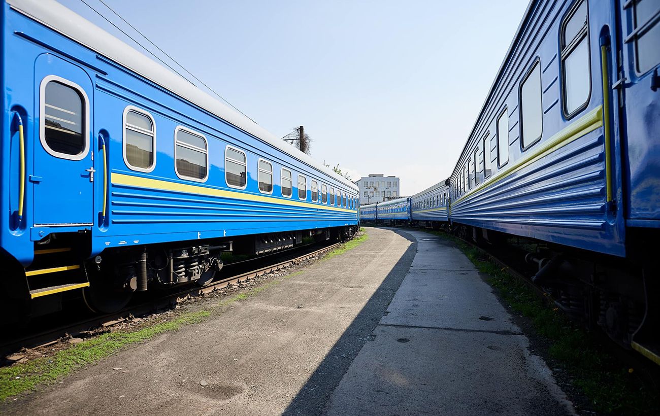 Попри блекаути: "Укрзалізниця" розповіла, як зараз курсують поїзди по Україні