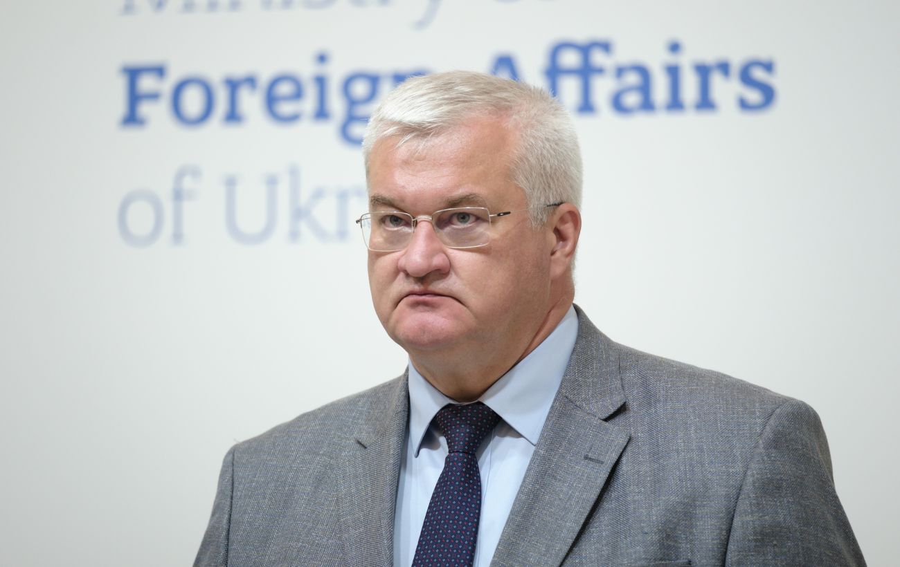 Рівносильна геноциду: Сибіга зробив заяву про нічну атаку РФ на енергетику