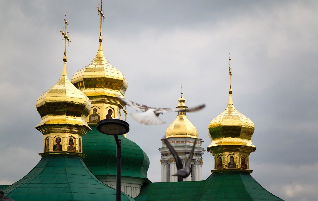 Як привітати з Покровою: теплі слова у віршах та прозі, що принесуть світло і мир