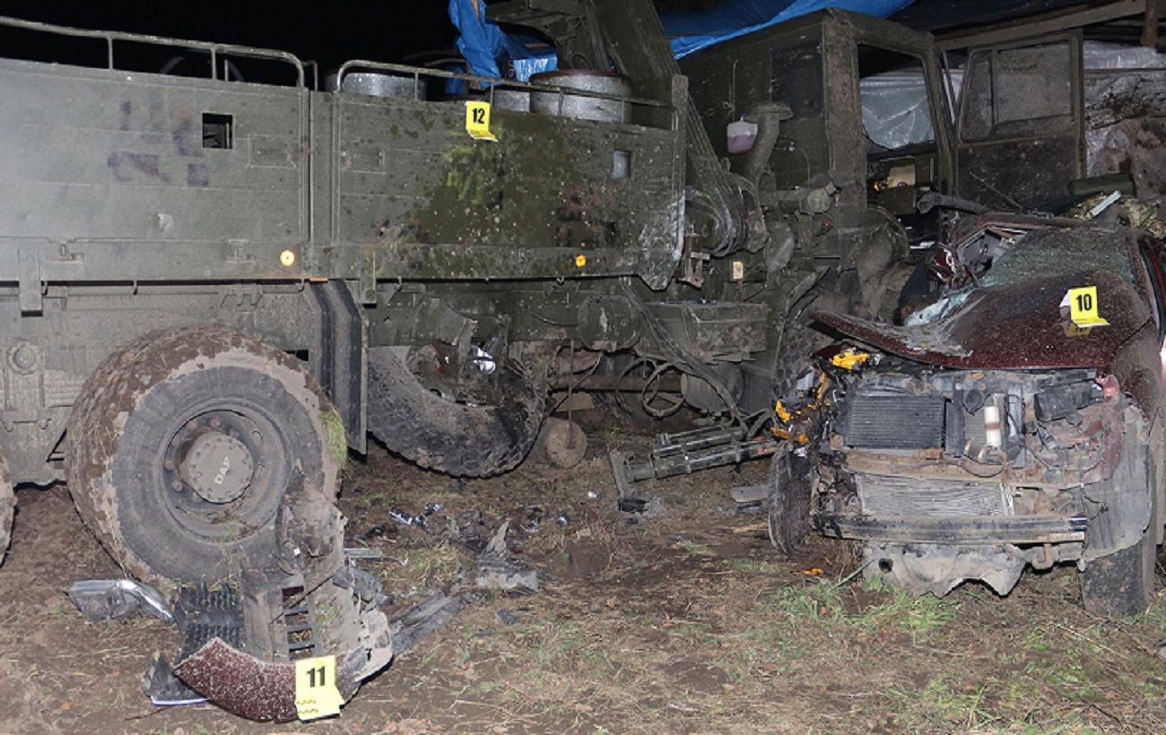 Четверо військових загинули у ДТП на Львівщині: справу розслідує ДБР (фото)