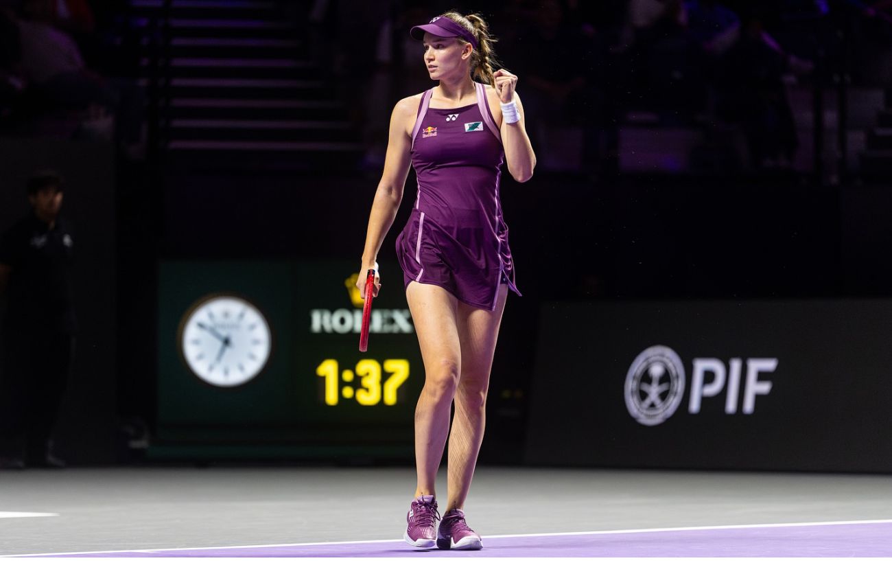 Рибакіна повторила успіх Світоліної та довела до істерики Соболенко: підсумки WTA Finals 2025