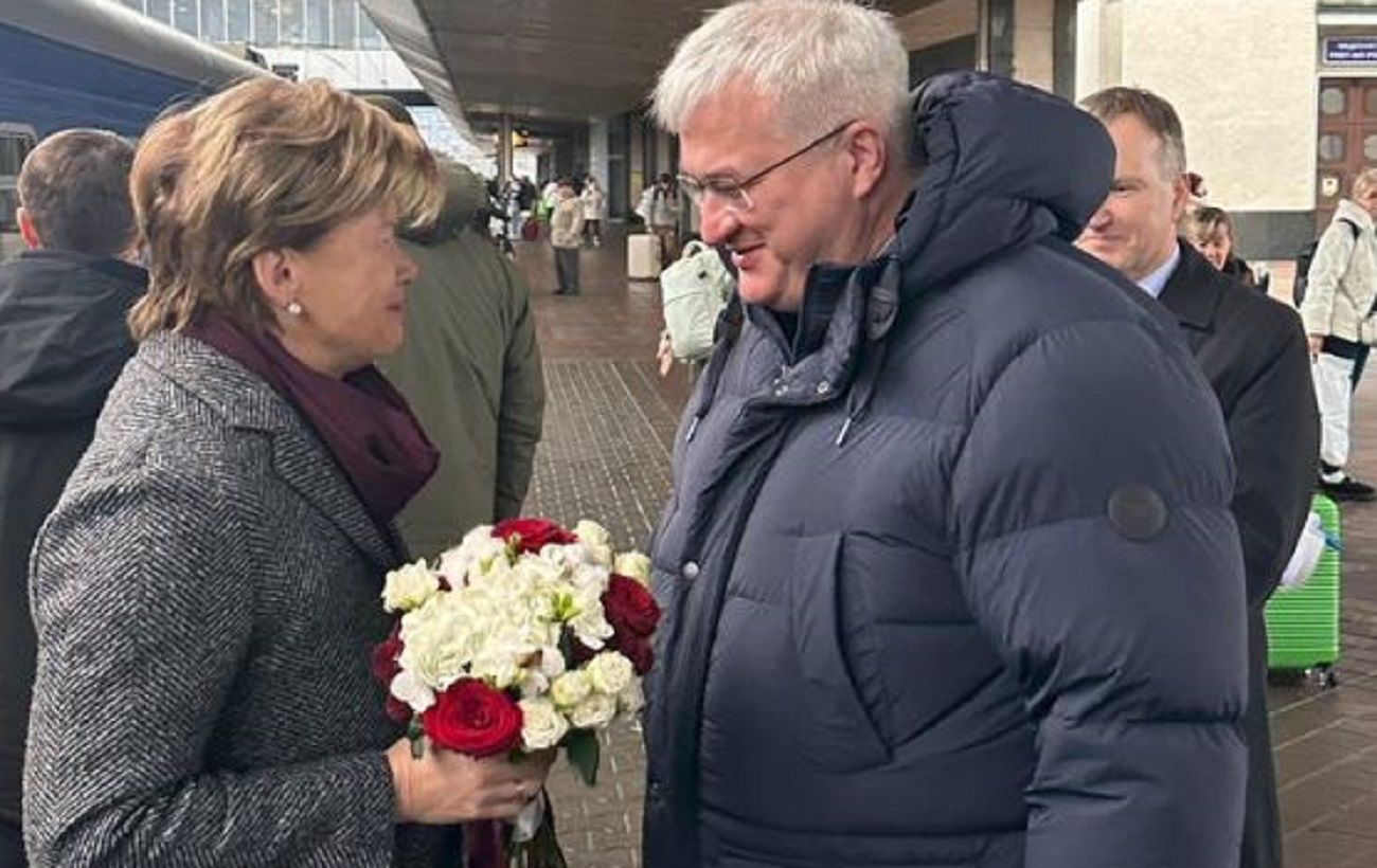 До Києва прибула глава МЗС Латвії