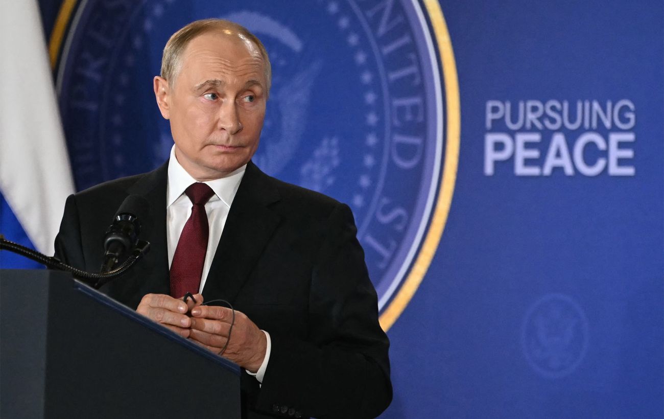 Путін не може досягти цілей на полі бою і хоче зробити це на переговорах, - Каллас