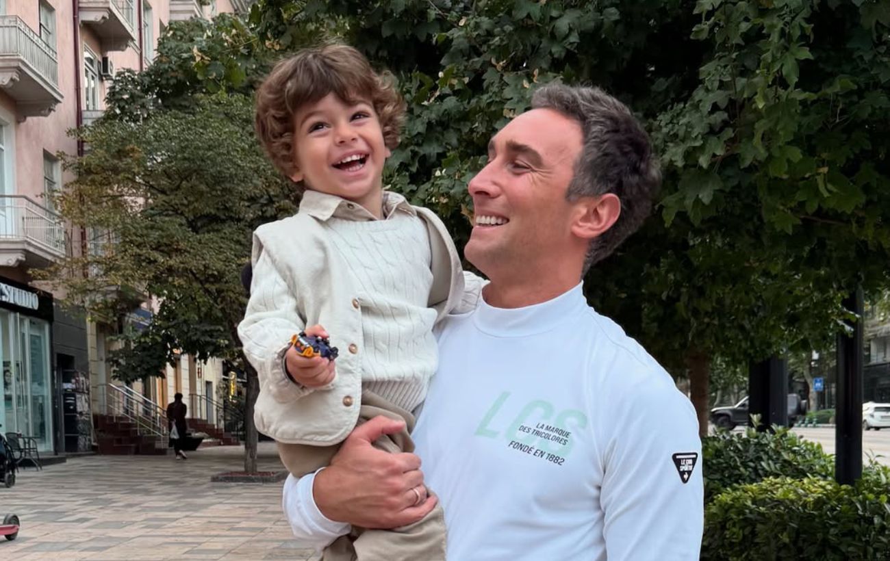 Колишній "Холостяк" Макацарія показав стильний фемілі "лук" із 2-річним сином