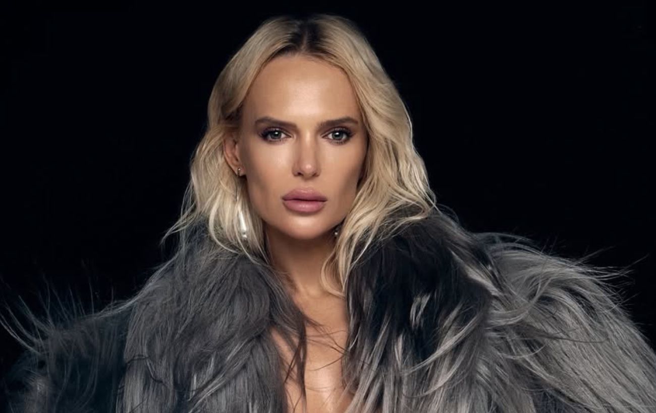 Коричневий - головний колір сезону: як його носить колишня Цимбалюка