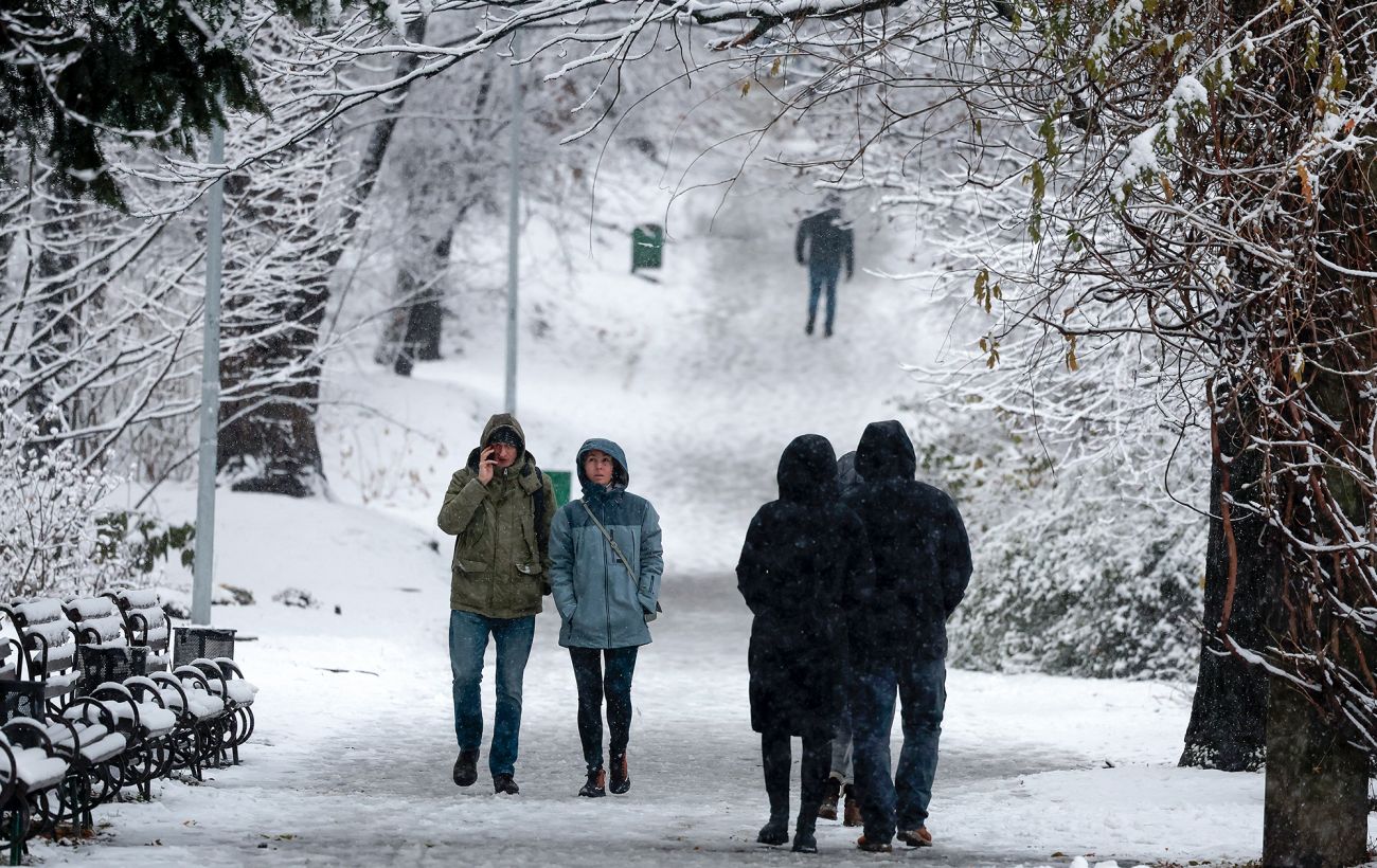 Відлига на сході, до -22 на півночі: якою буде погода в Україні цього тижня (карти)