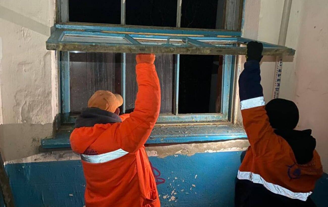 Нічна атака РФ на Одесу: є руйнування та перебої з електрикою