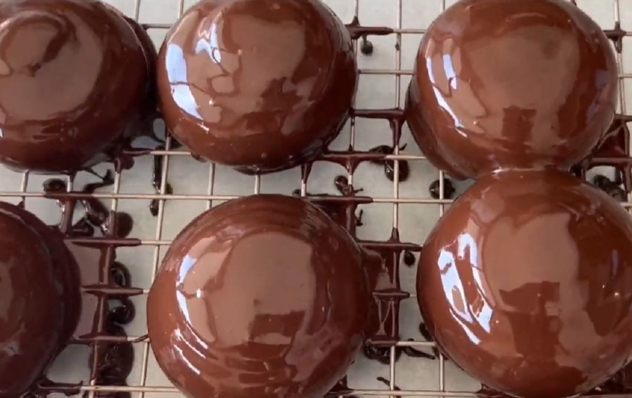 Домашній вишневий зефір у шоколаді, який смакує краще за магазинний