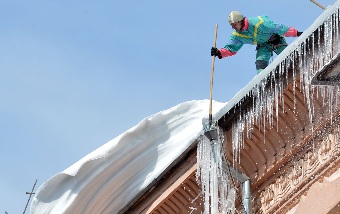 Бурульки можуть убити: українців попередили про небезпеку під час відлиги
