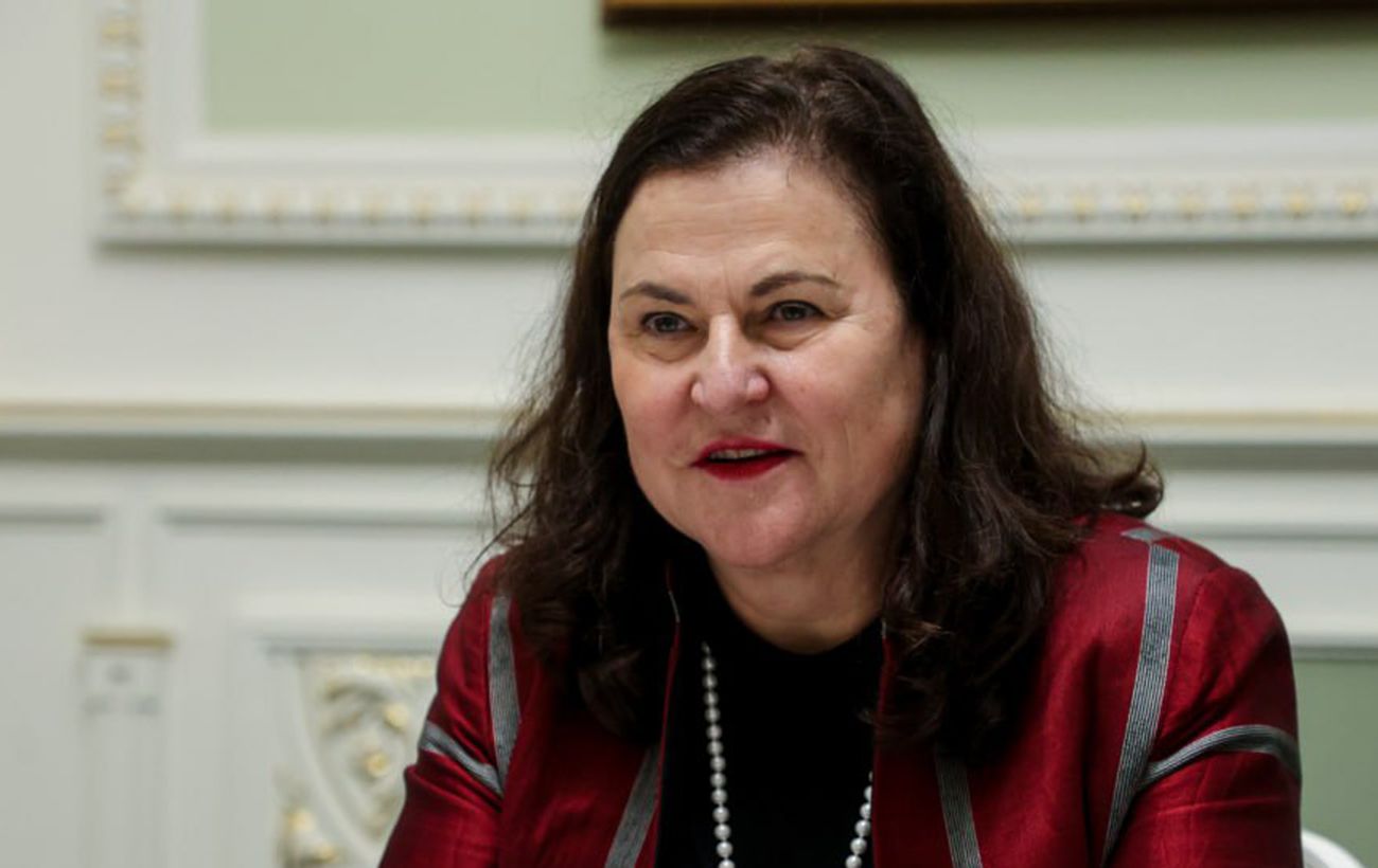 "Пропагандист, а не дипломат": посол ЄС в Україні "рознесла" Марію Захарову