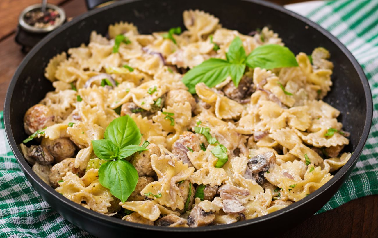 Ніжна паста "як у ресторані", але в рази дешевше: не встигає навіть охолонути