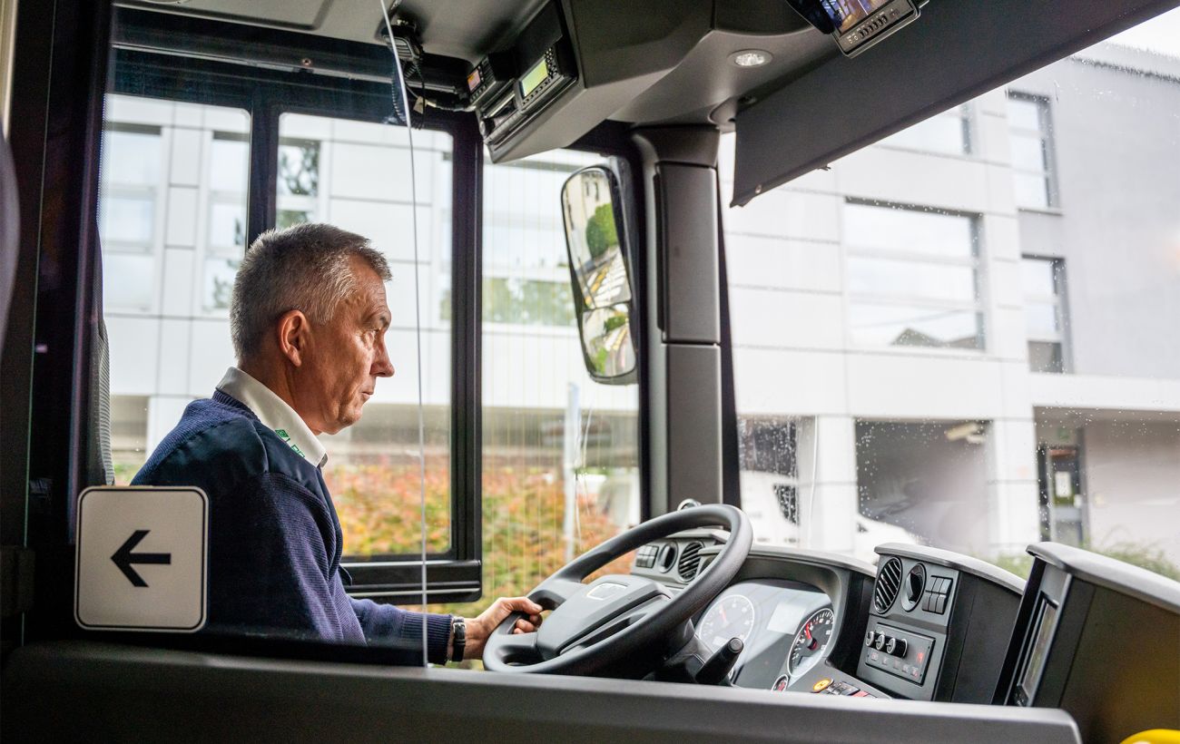 Вчитися можна з дому, а паперів стане менше: водіям спростили отримання "коду 95"