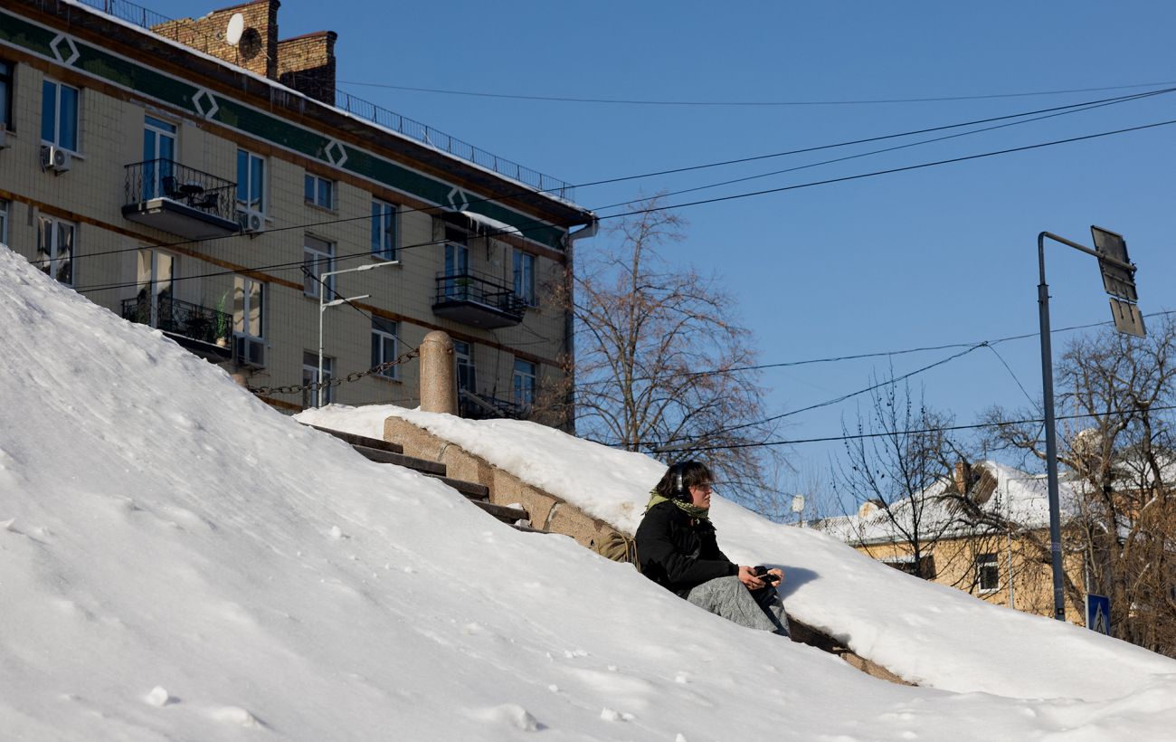 Морози відступають: як зміниться погода в Україні вже завтра і коли буде тепло з "плюсом"
