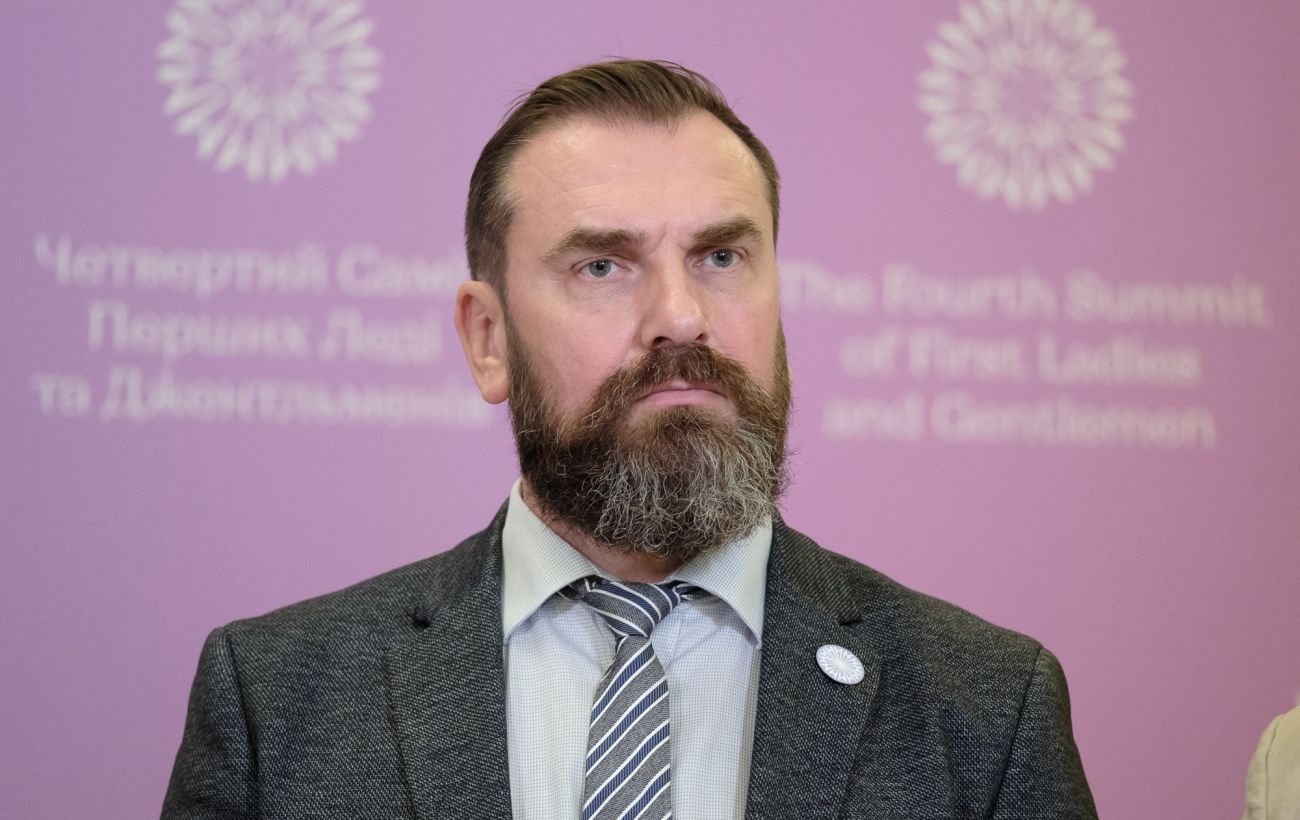 Зарплати педагогів зросли не всюди: де виникли проблеми з виплатами