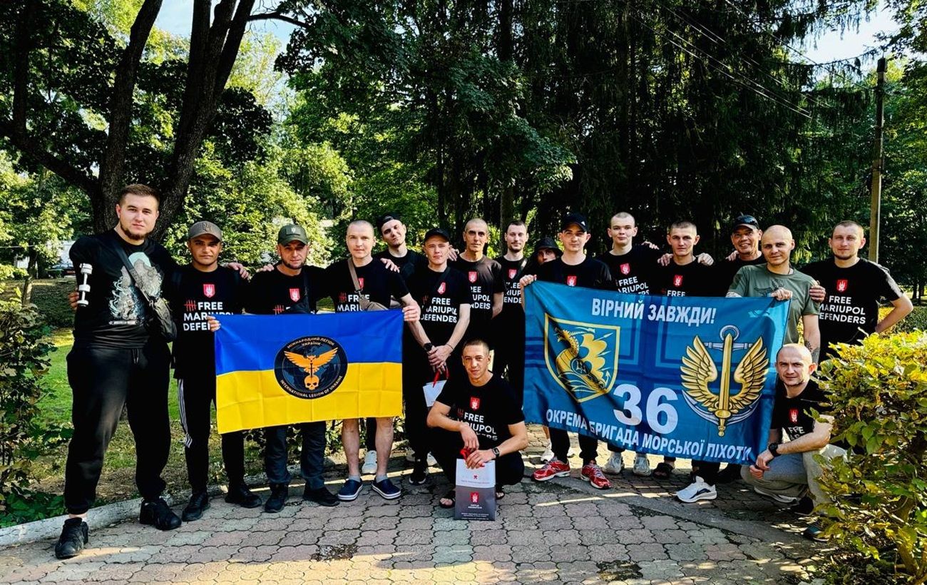 2,2 млрд грн та квартири воїнам: як проєкт Ахметова допомагає оборонцям Маріуполя