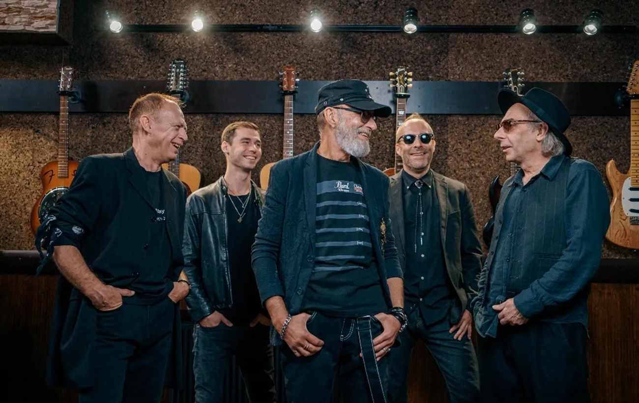 Легенда українського року оживе в кіно: що відомо про байопік "Братів Гадюкіних"