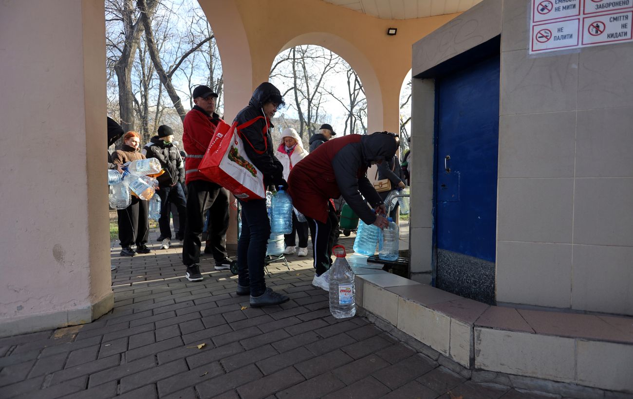 Без води залишилася частина Одеси, в області – місцями подають за графіком