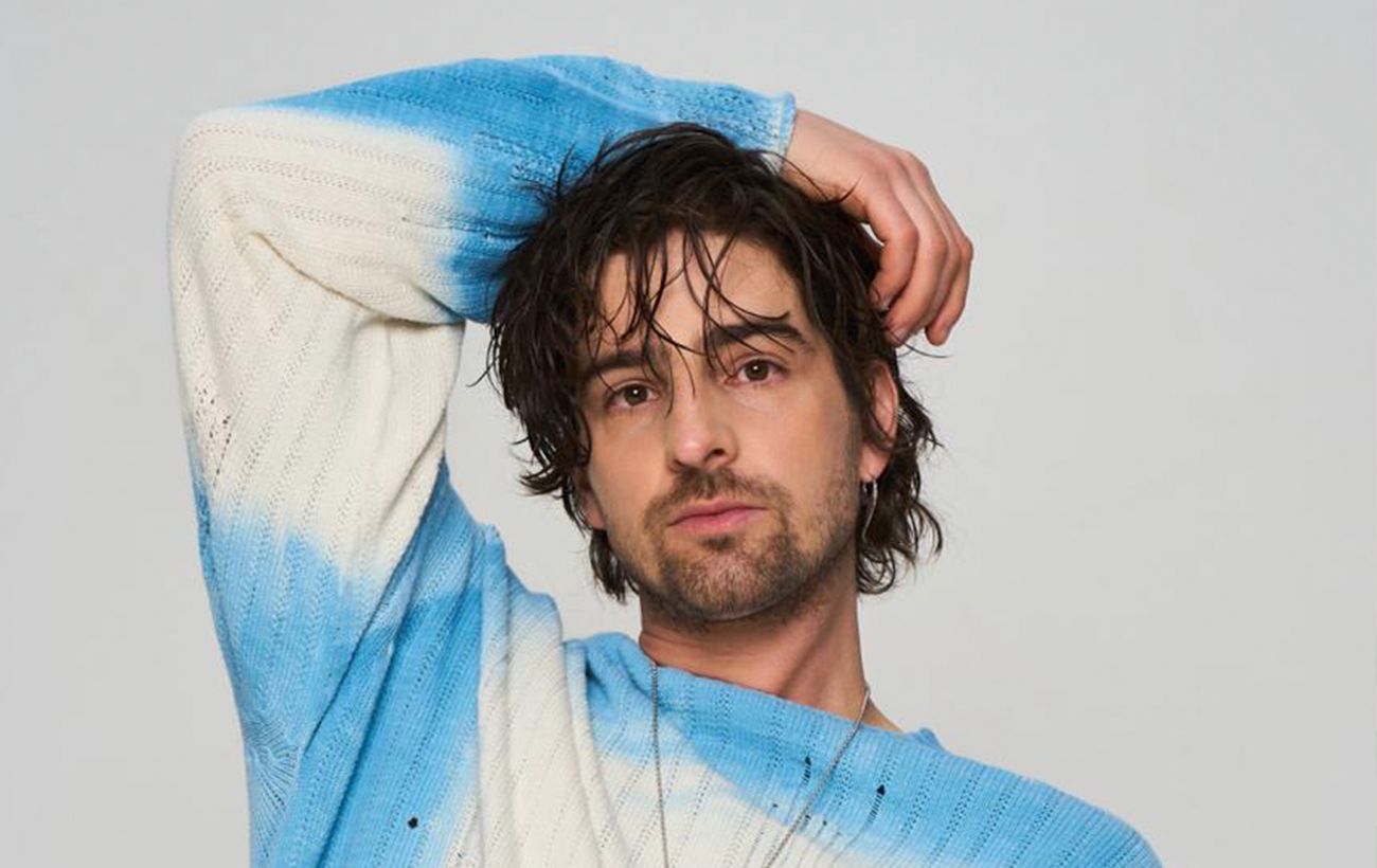 "Просто кохаю": Дантес розкрив правду про свої почуття у новій пісні