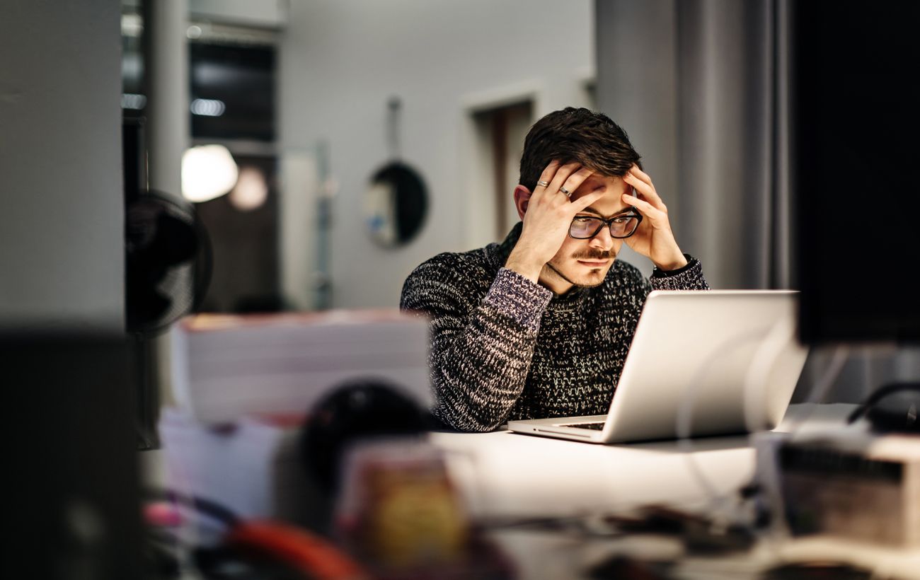 Зарплати українців на початку року впали: які спеціалісти й регіони опинилися "на дні"