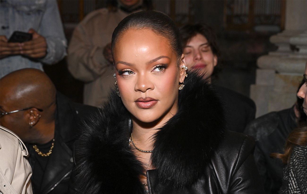 Будинок Ріанни обстріляли, коли вона була всередині: куди влучили кулі