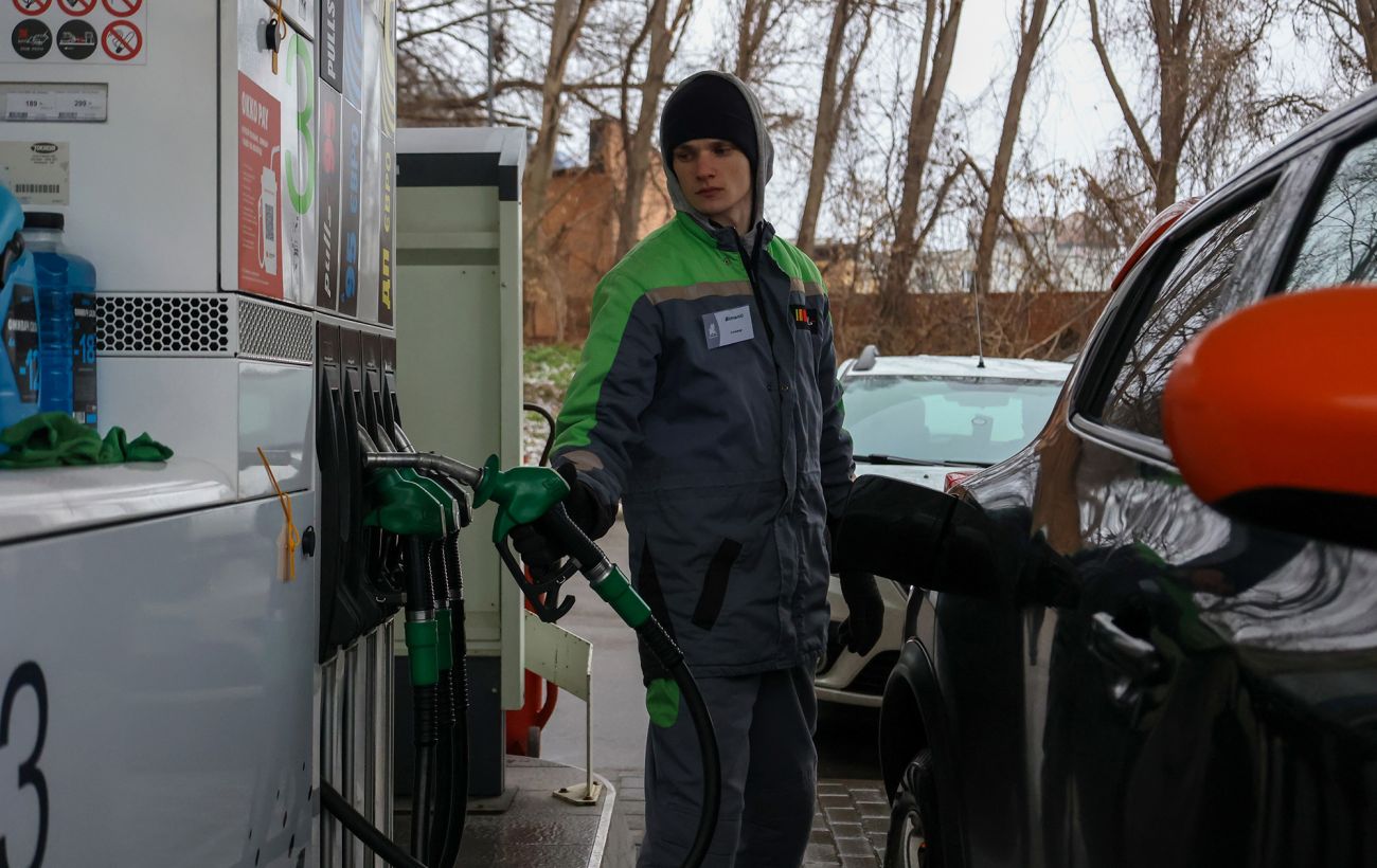 Бензин по 100-150 грн? У Раді відреагували на "прогнози" щодо цін на АЗС