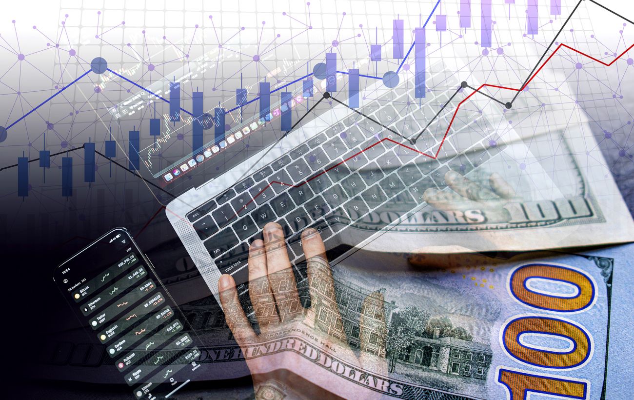 Долар впевнено перетнув 44 гривні: актуальний курс у ПриватБанку, Ощаді та обмінниках 10 березня