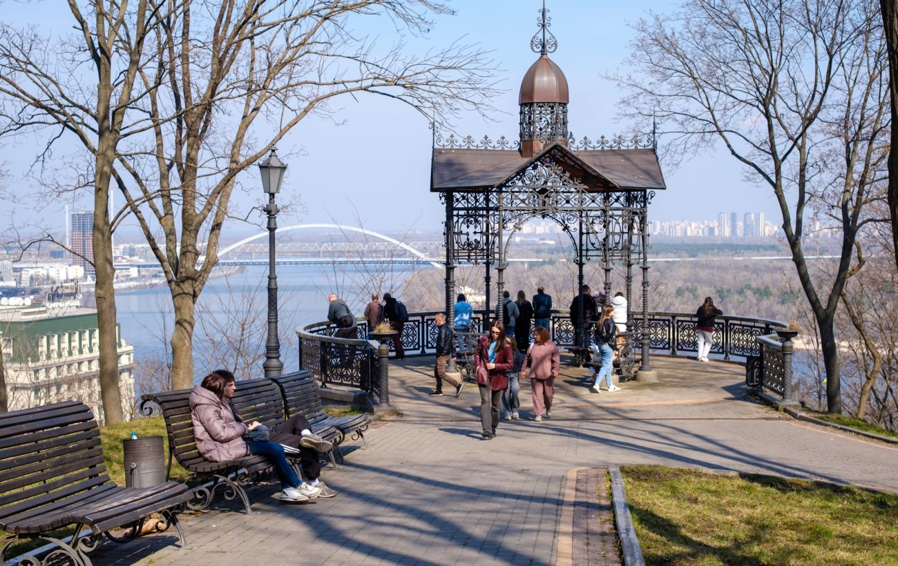 У Київ офіційно прийшла метеорологічна весна: скільки насправді тривала в місті зима