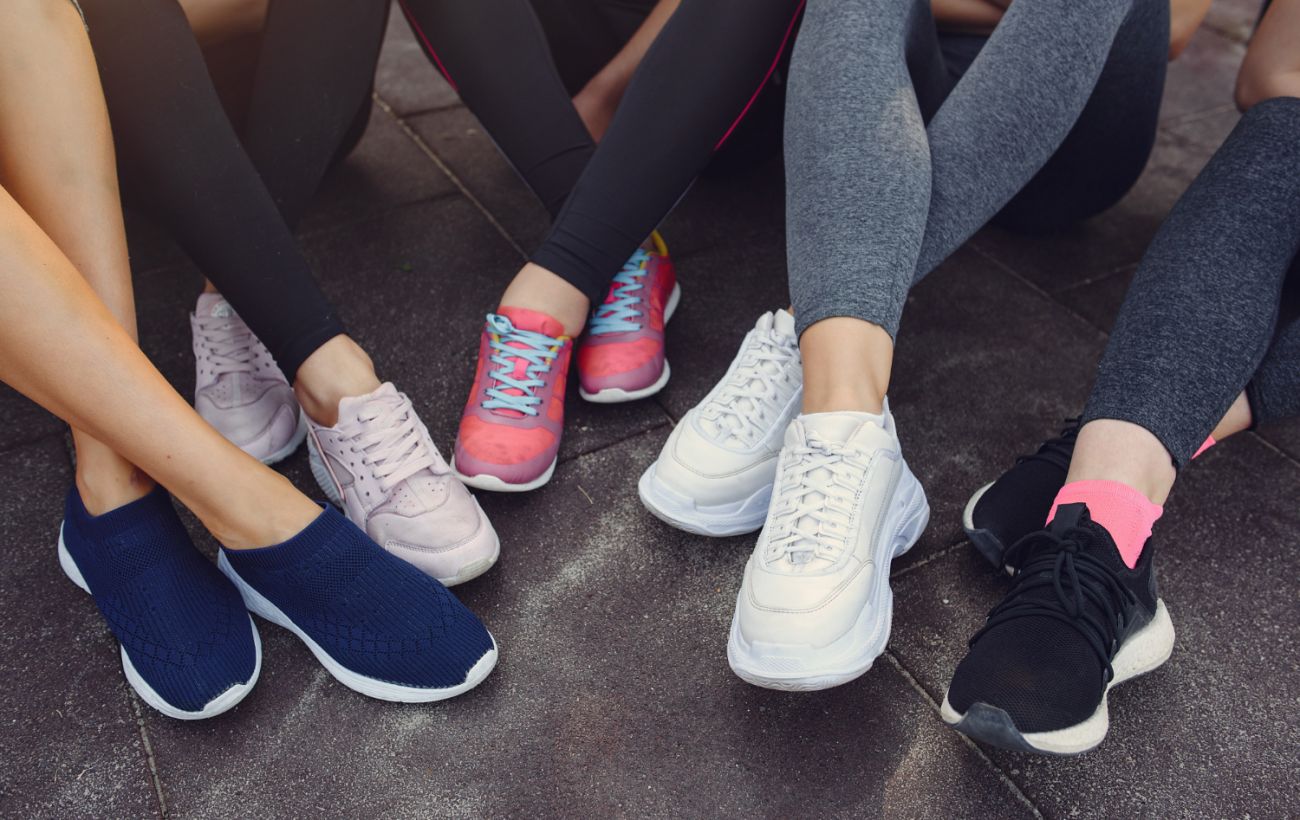 Сильний біль у ногах гарантовано: лікар назвав 4 помилки зі взуттям