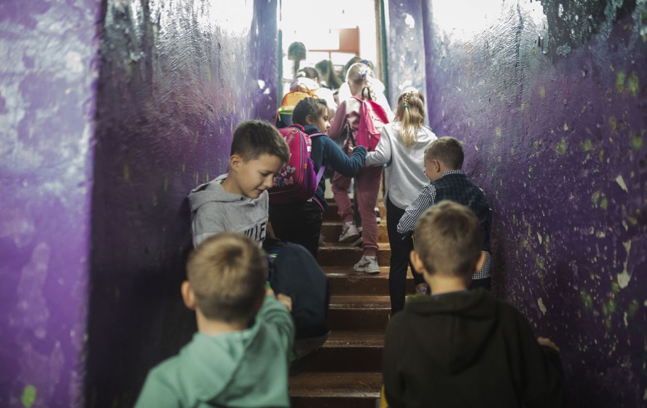 Школи Києва ідуть на весняні канікули: коли та як довго відпочиватимуть учні