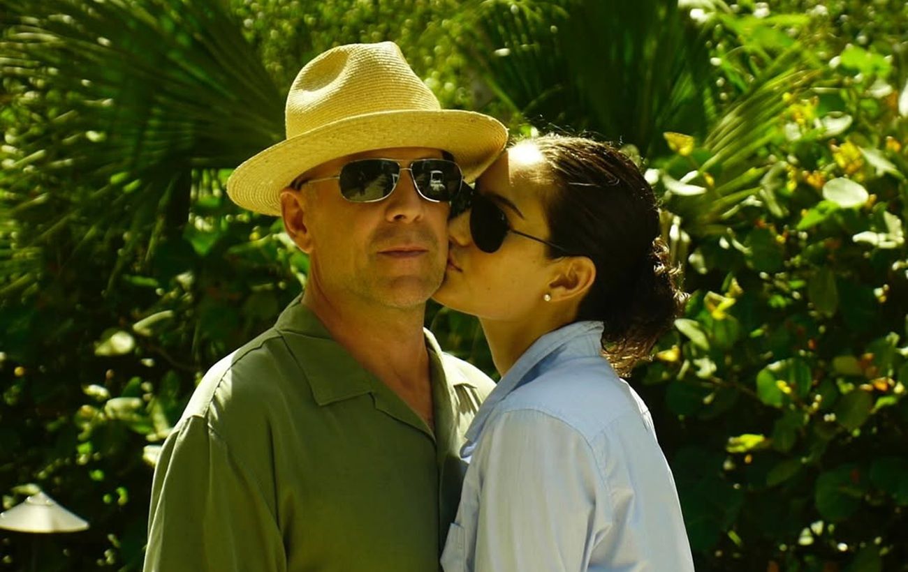 Дружина Брюса Вілліса розчулила рідкісним весільним фото: "Створена, щоб його любити"