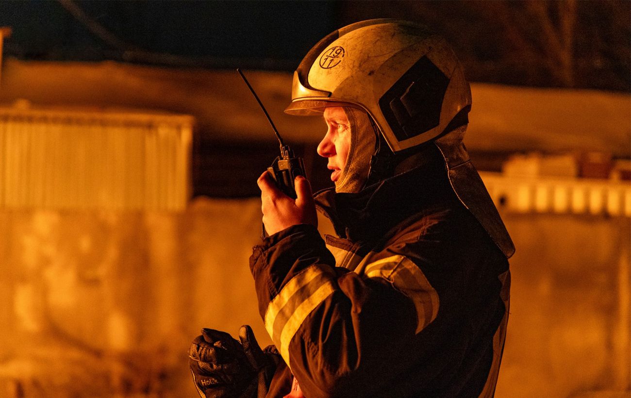 РФ атакувала дронами житловий сектор в Сумах: спалахнула пожежа