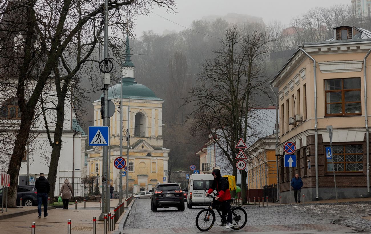 Україну накриє різке похолодання та сніг: чи потепліє до Великодня - прогноз синоптика