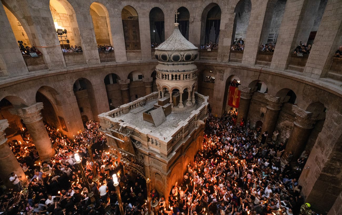 У Єрусалимі зійшов Благодатний вогонь