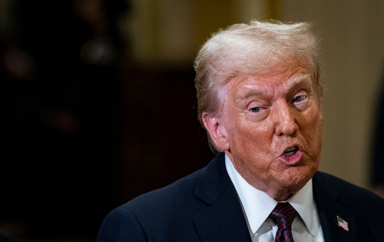 Трамп заявив, що не хоче продовження перемир'я з "повністю розгромленим" Іраном