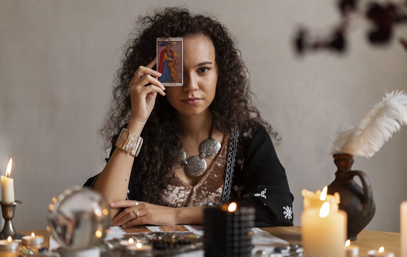 Таро-гороскоп на тиждень. Кому випаде шанс змінити життя, а хто його втратить