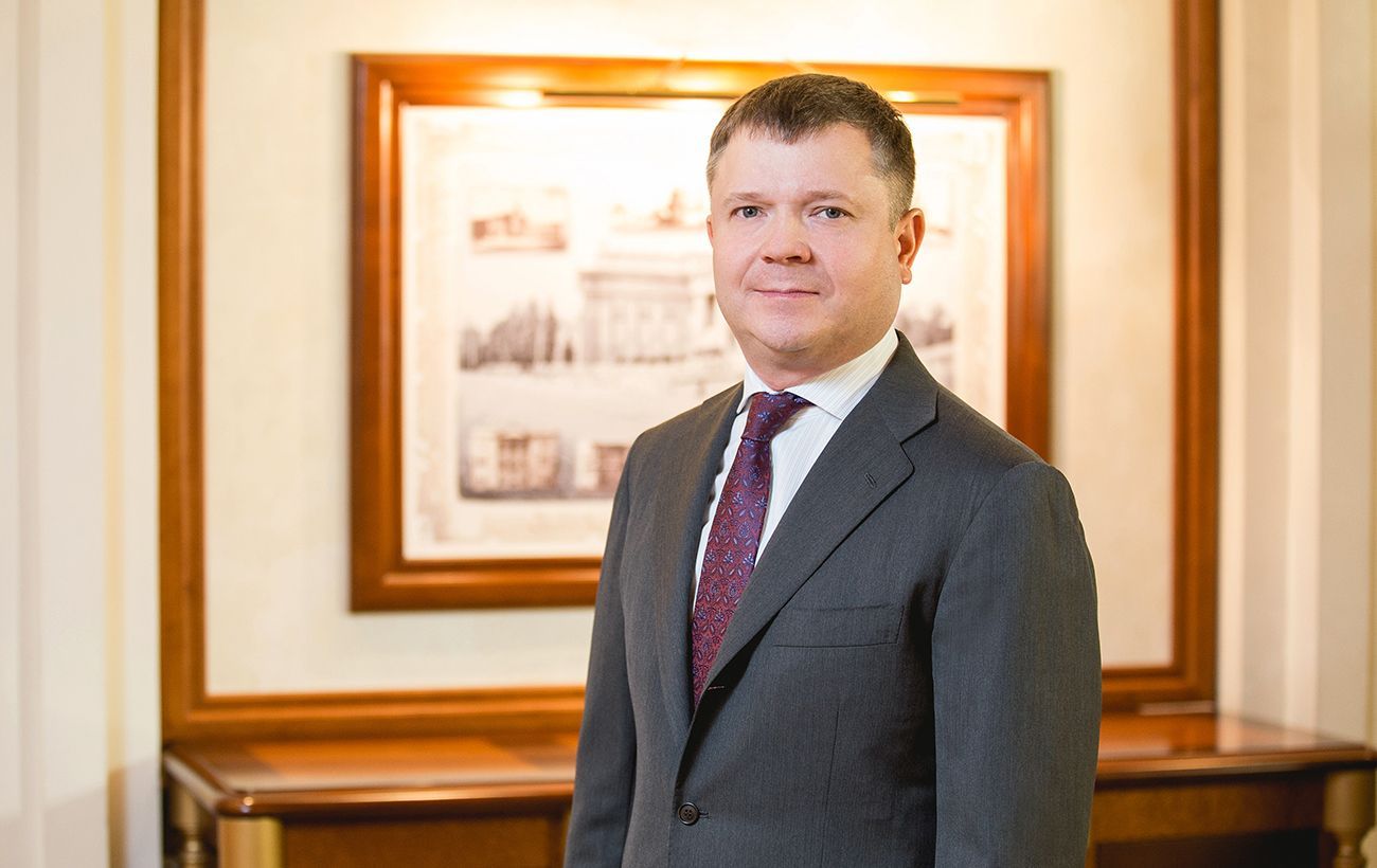 Суд дозволив заочне розслідування щодо Жеваго у справі банку "Фінанси та кредит"