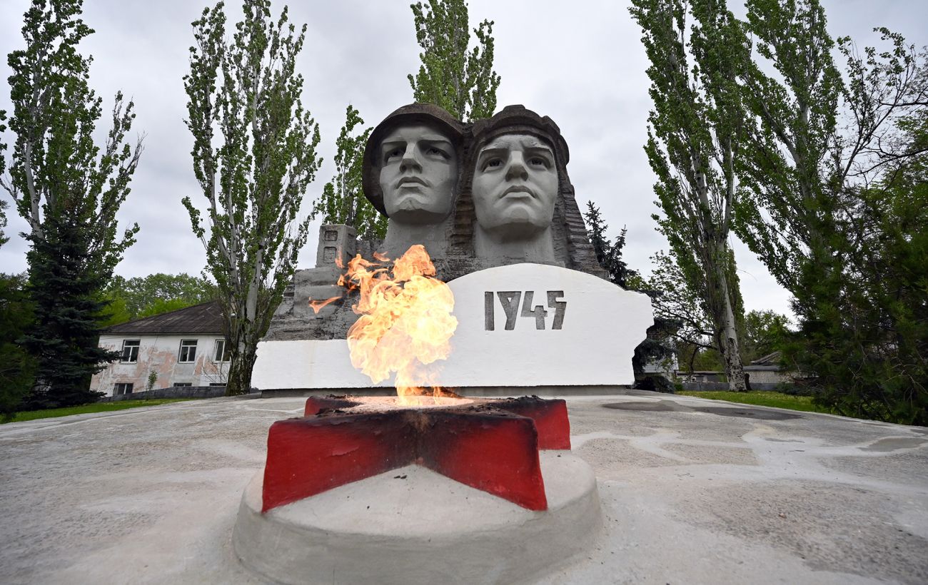 Чому 9 травня, а не 8? Звідки взявся "день перемоги" й чому СРСР так тримався за цю дату