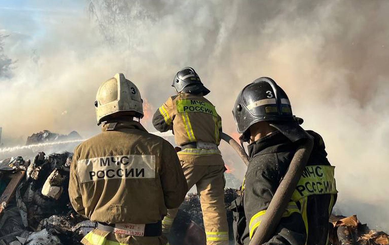 Один з найбільших НПЗ Росії знову під ударом: що відомо про третю атаку на Перм (відео)
