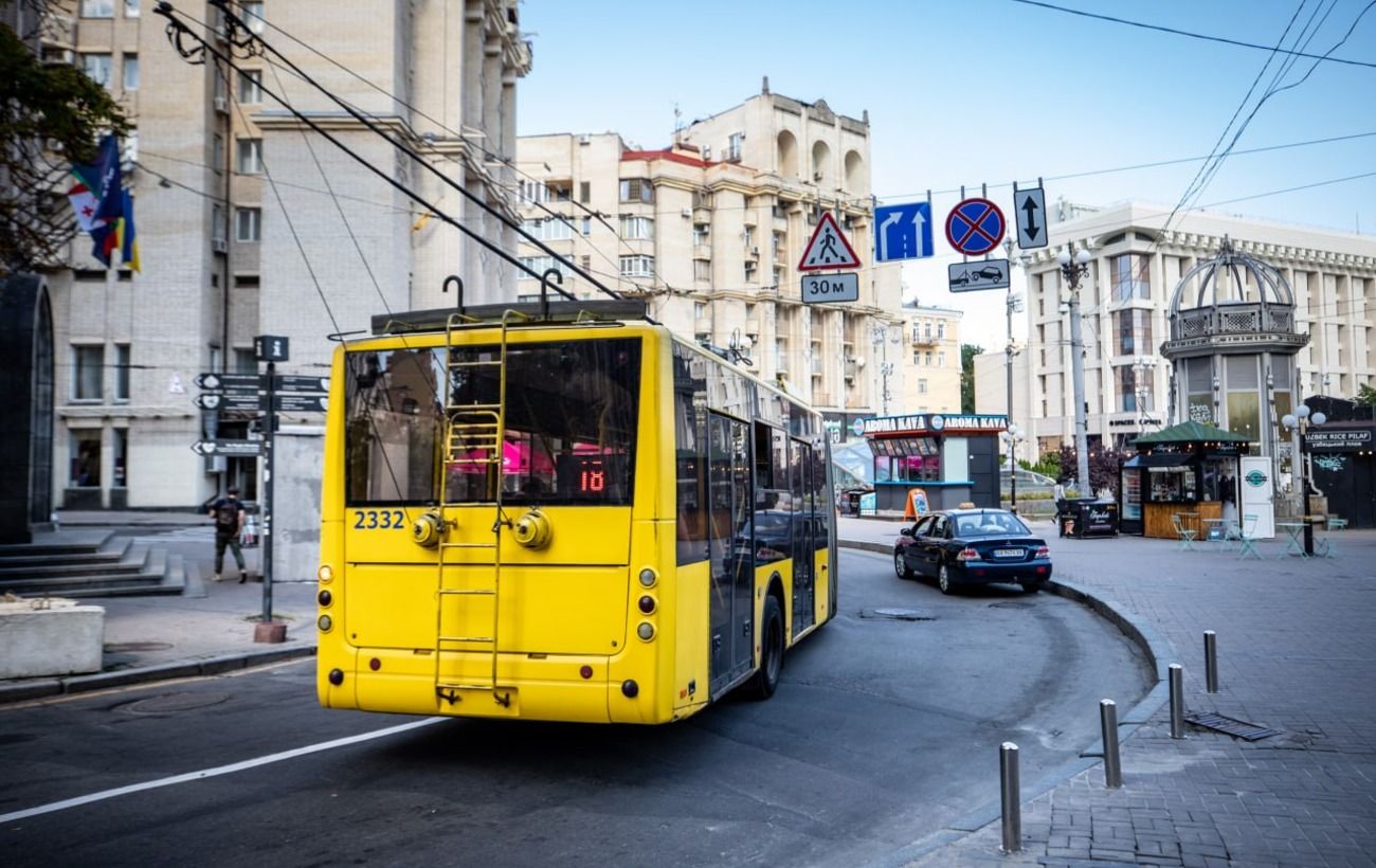 Без зміни ціни на проїзд Київ дотуватиме транспорт замість підтримки ЗСУ, - експерт