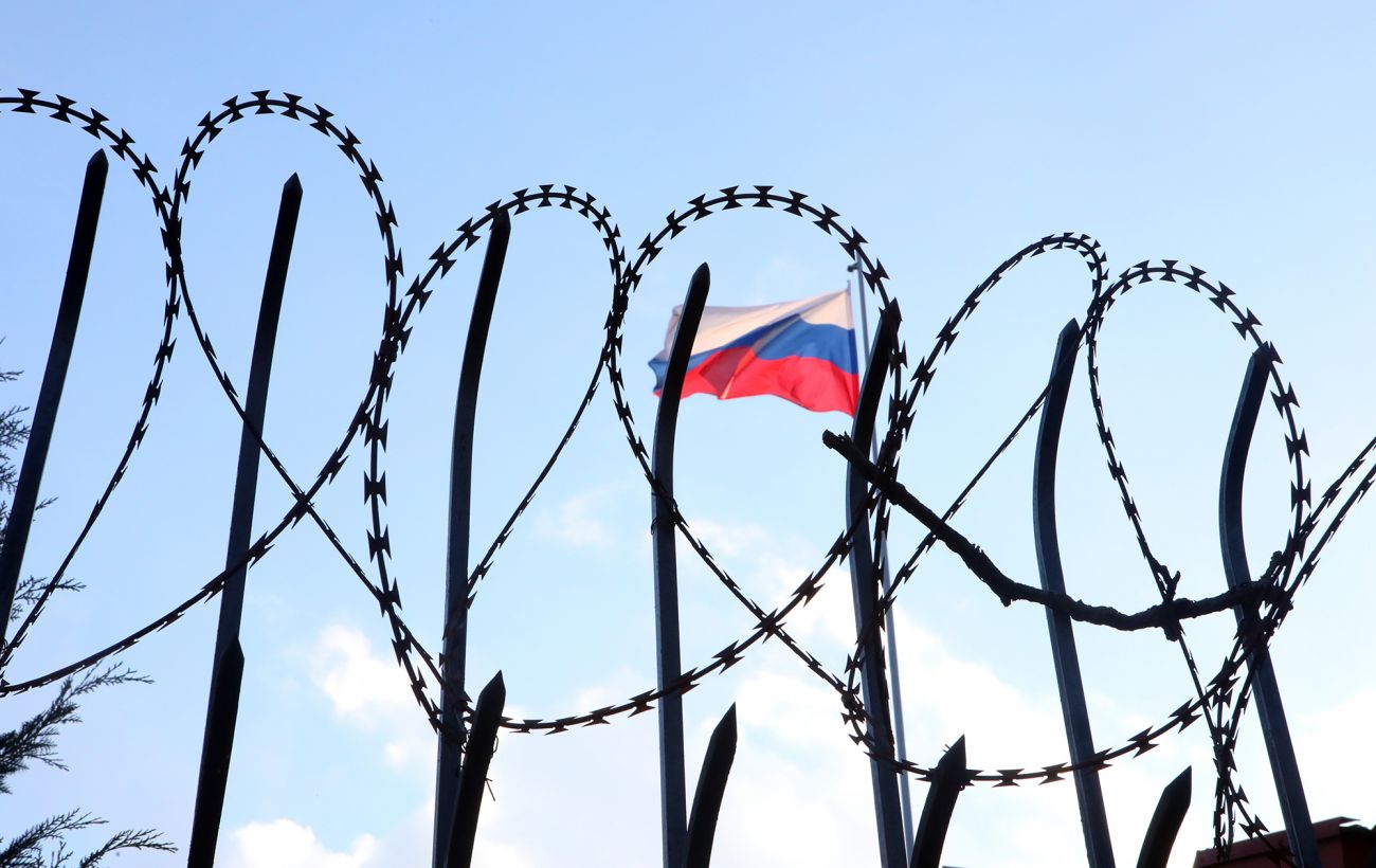 Після скандалу з послабленням санкцій на нафту Британія готує новий удар по РФ