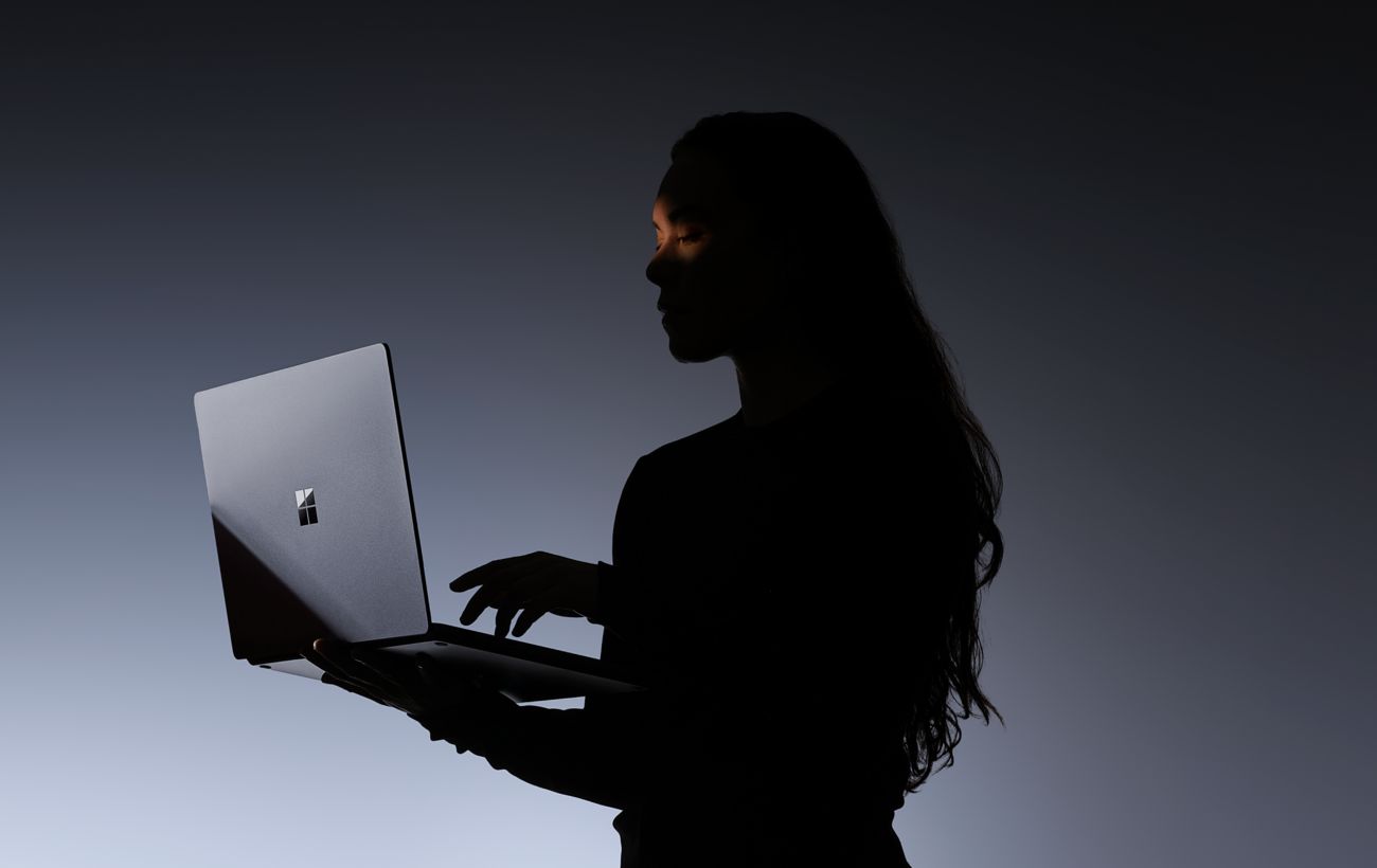 Відповідь для MacBook Pro: Microsoft готує потужний ноутбук на флагманському чипі Nvidia