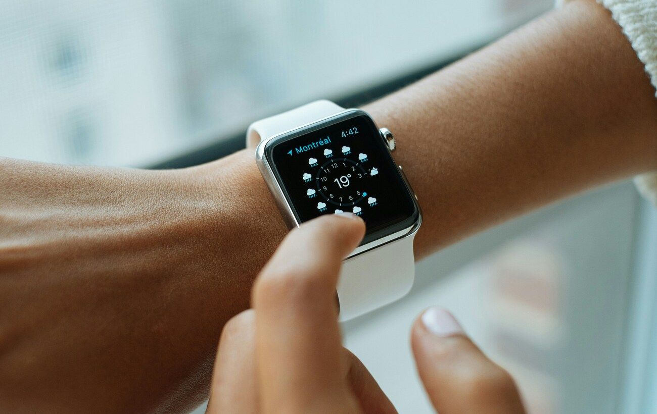 Apple Watch не підключається до iPhone і швидко розряджається: 5 лайфхаків, які вирішують проблему