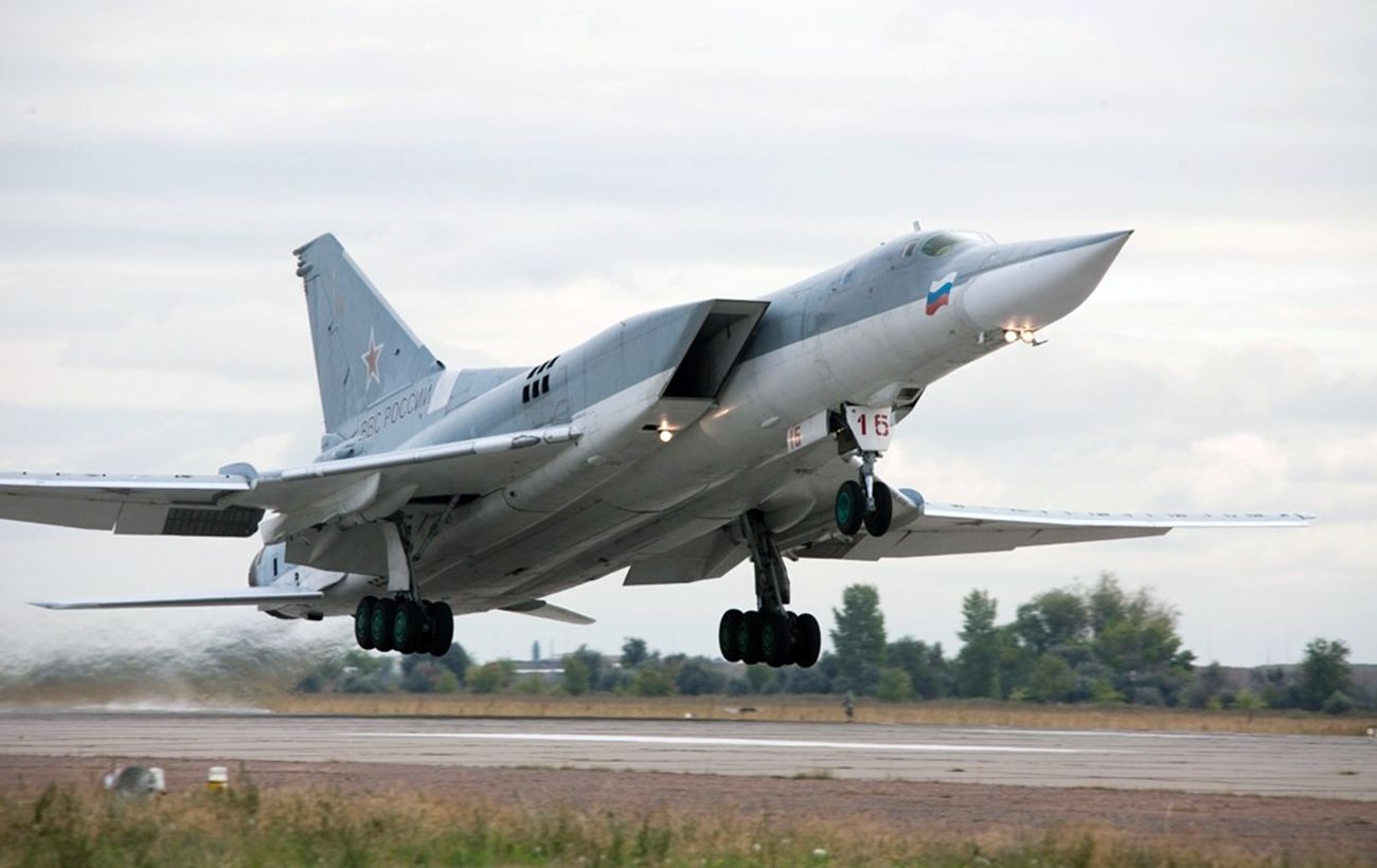 У Росії розбився бомбардувальник Ту-22М3 (відео)