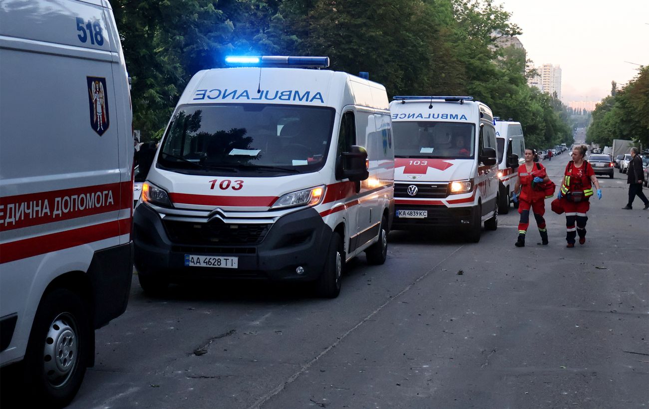 Чи виїжджає швидка під час обстрілів: у КМДА відреагували на гучну заяву киянина